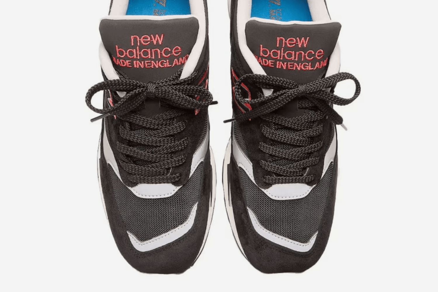 New Balance honored the London Marathon with a special 1500 release