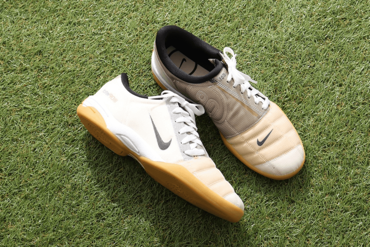 Nike 极速赛车官网168 brengt drie frisse colorways van de klassieke Total 90 III SP uit