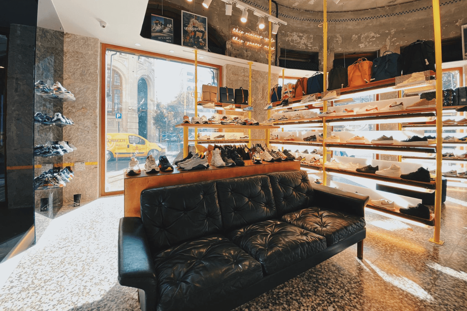 Sneaker Shopping Guide: De 6 Beste Sneaker Shops in Valencia